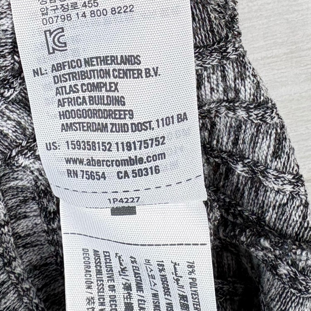 Abercrombie and Fitch Fitted Heather Gray Long Sleeve Midi Sweater Dress M - Picture 7 of 8